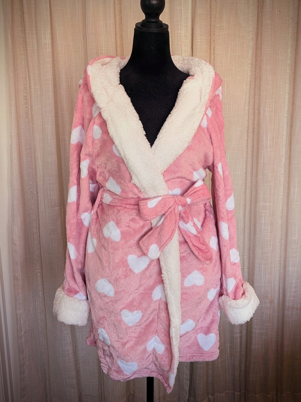 Roudelain Pink Heart Plush Hooded Robe Cozy Diva Lounge Wrap